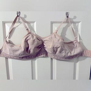 Kindred bravely nursing and pumping bra